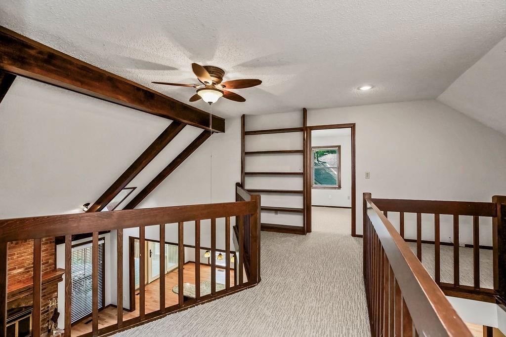 Photo 22 of 39 - 15405 W 90th Street