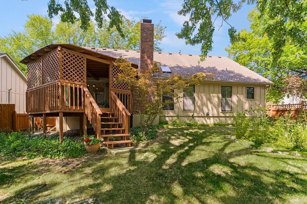 Photo 35 of 39 - 15405 W 90th Street