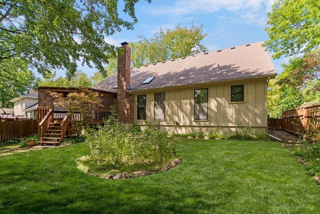 Photo 38 of 39 - 15405 W 90th Street