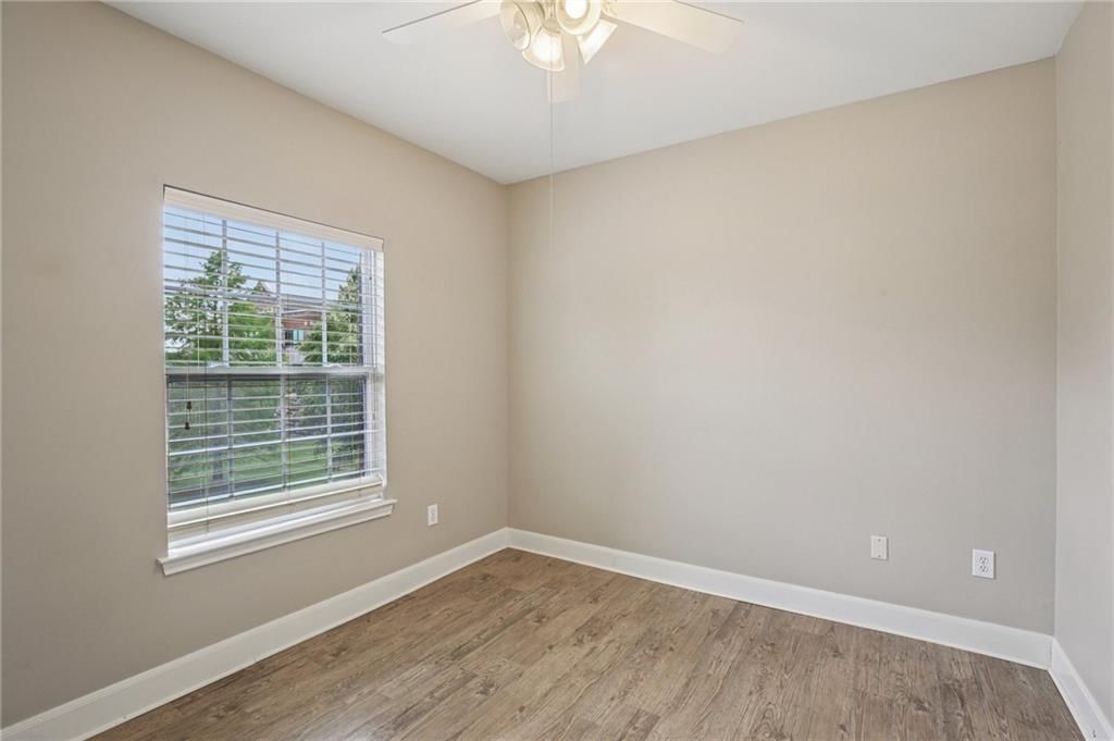 11616 Tomahawk Creek #C Parkway — photo 9