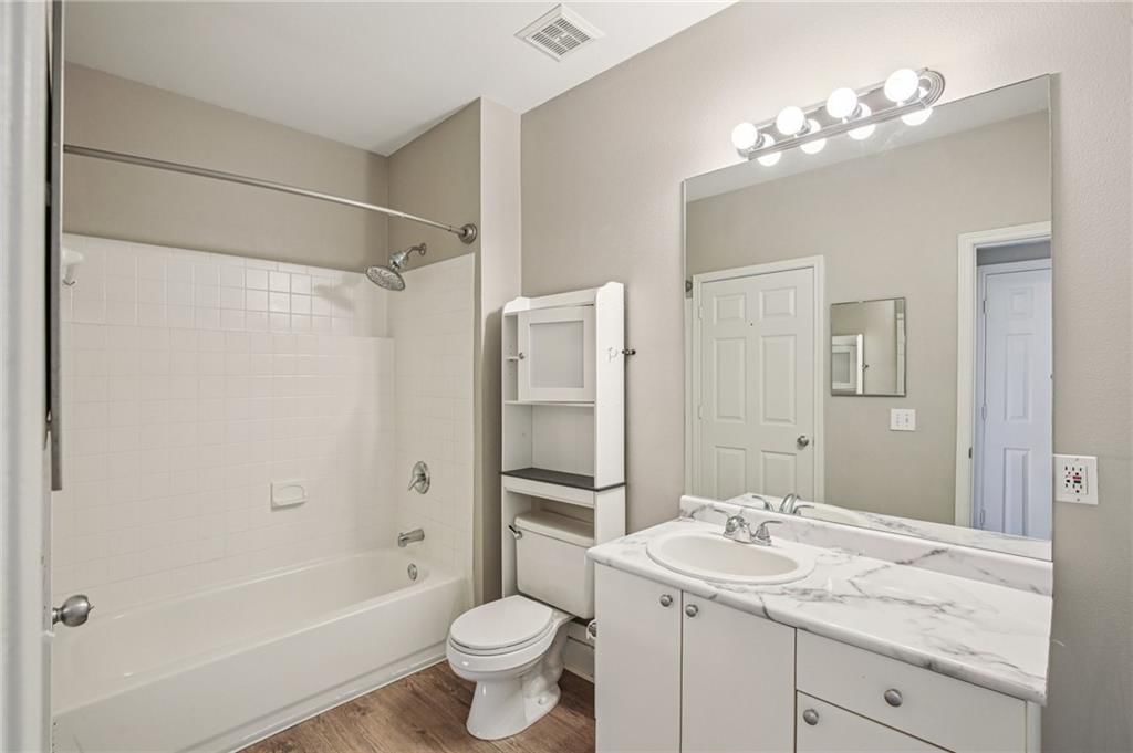 11616 Tomahawk Creek #C Parkway — photo 13