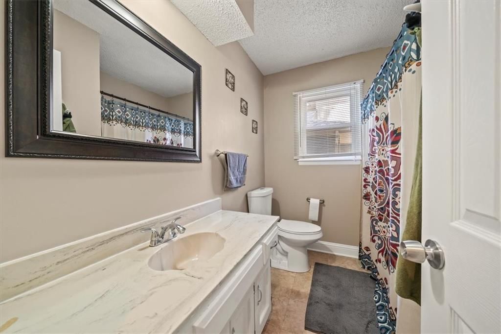 Photo 15 of 27 - 16304 W 126 Street