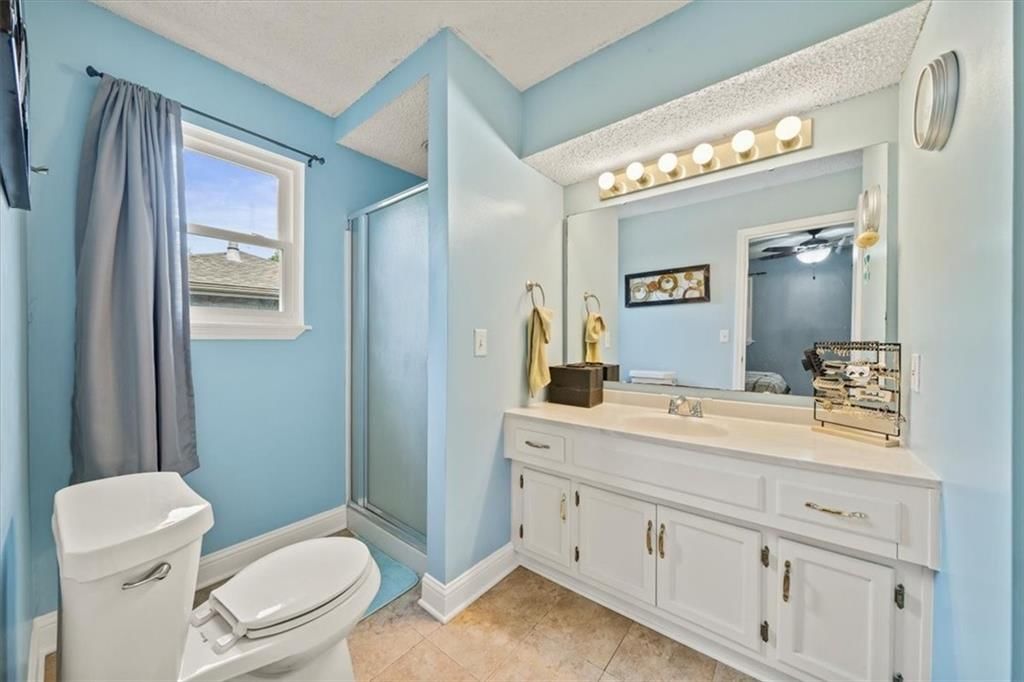 Photo 20 of 27 - 16304 W 126 Street