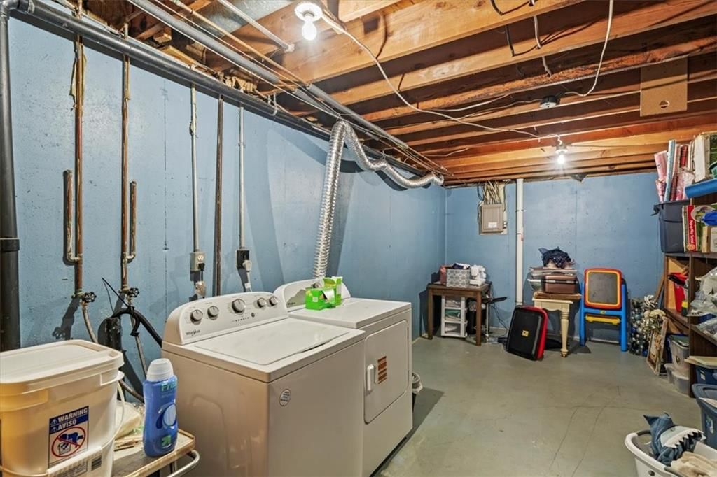 Photo 23 of 27 - 16304 W 126 Street