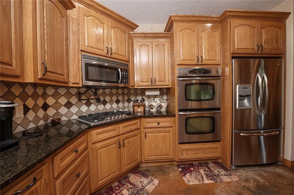 1318 Oakwood Drive — photo 20