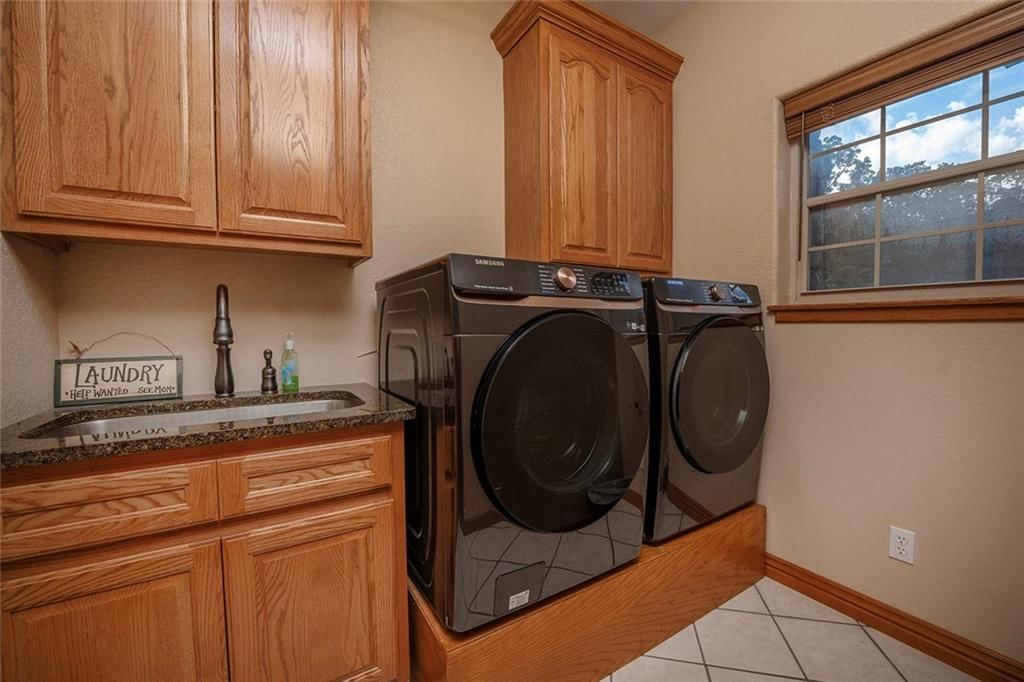 1318 Oakwood Drive — photo 50