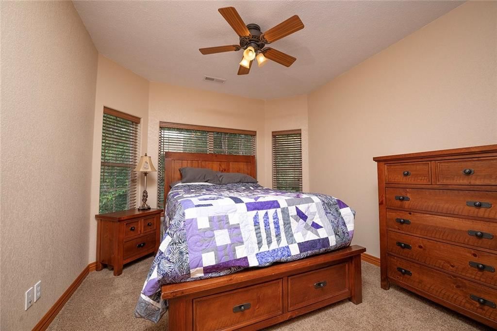 1318 Oakwood Drive — photo 55