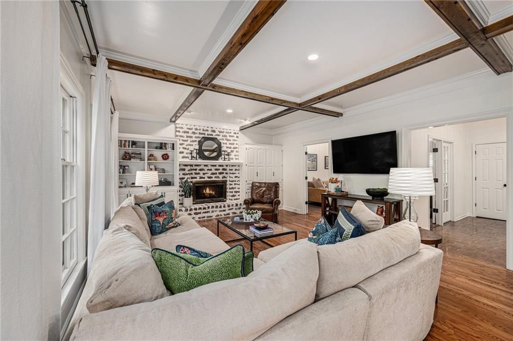 11401 Cedar Street — photo 8