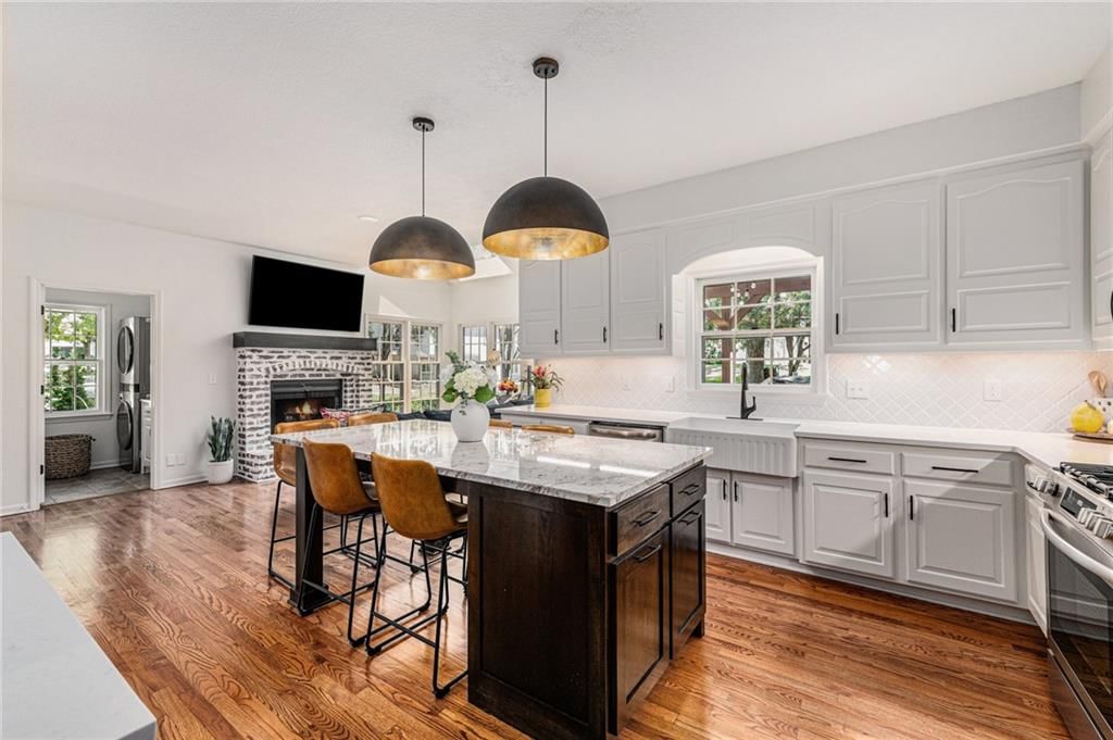 11401 Cedar Street — photo 18