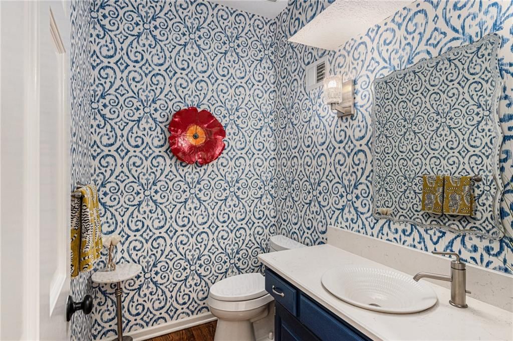11401 Cedar Street — photo 21