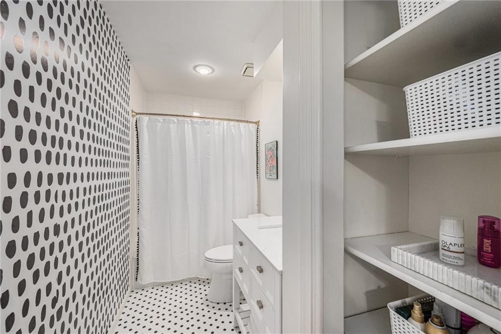 11401 Cedar Street — photo 30