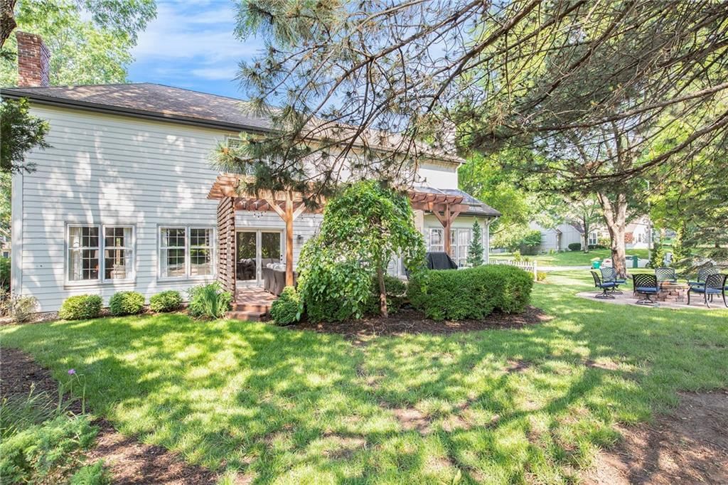 11401 Cedar Street — photo 55
