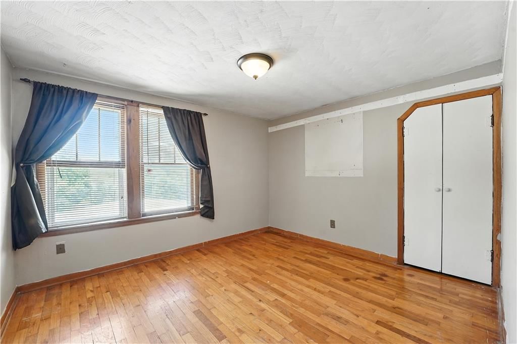 Photo 16 of 28 - 3644 N 87th Street