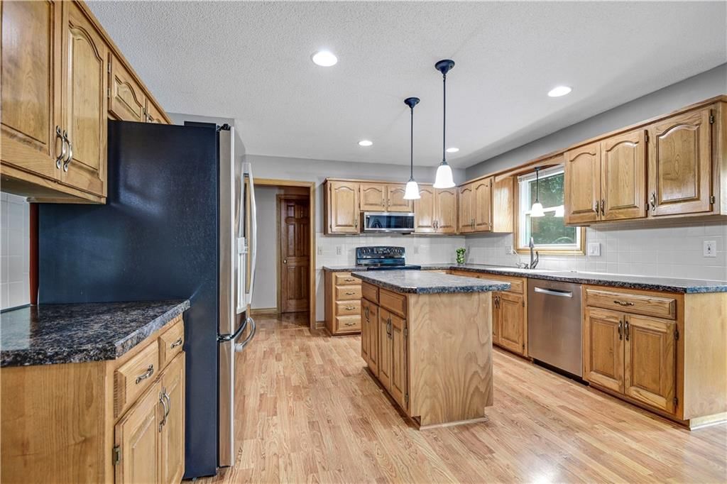 11656 S Parkwood Drive — photo 18