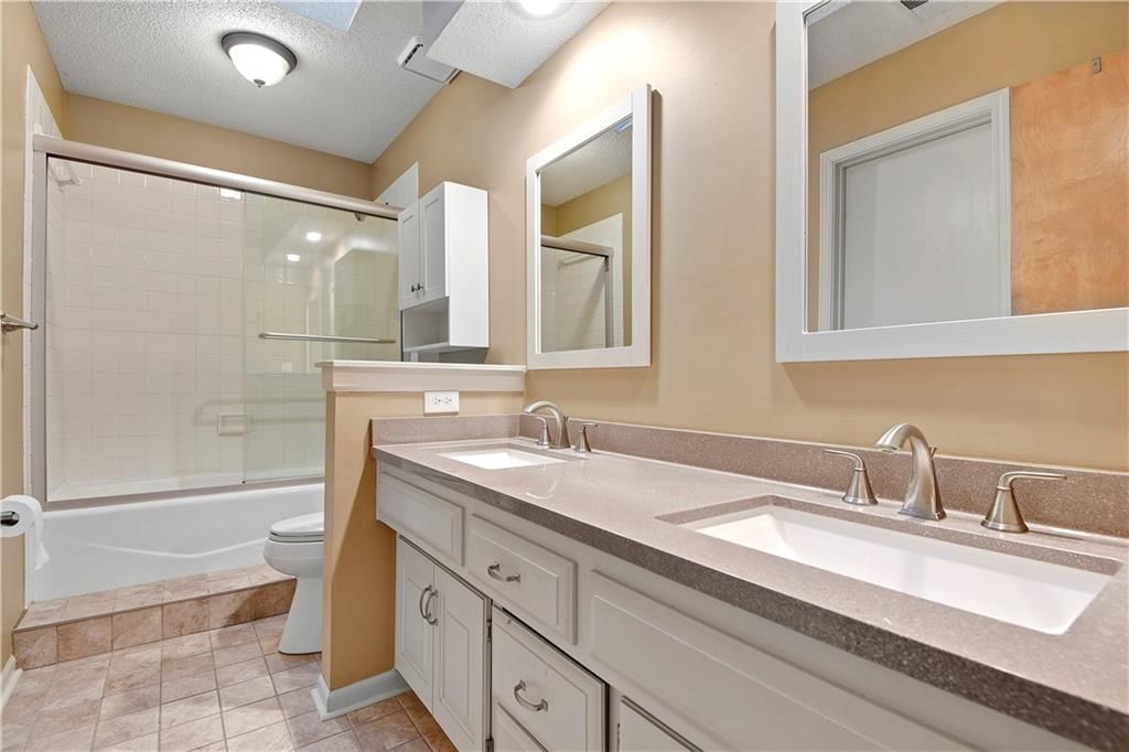 11656 S Parkwood Drive — photo 23