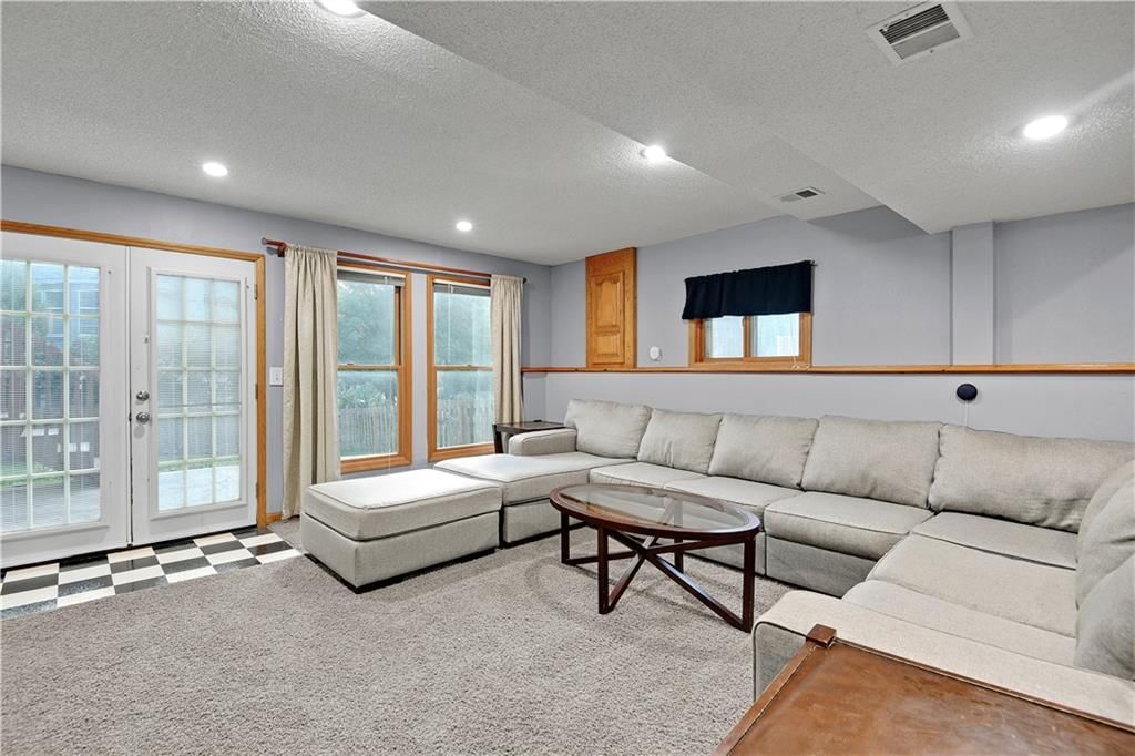 11656 S Parkwood Drive — photo 35