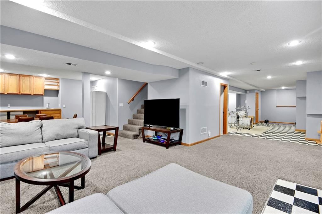 11656 S Parkwood Drive — photo 36