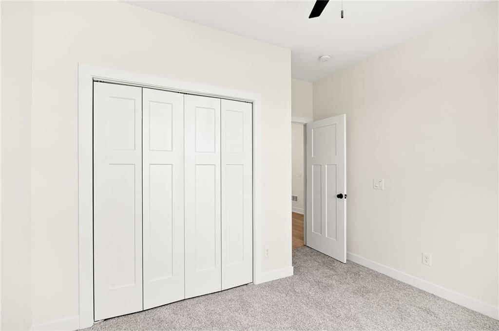 1400 Country Court — photo 11