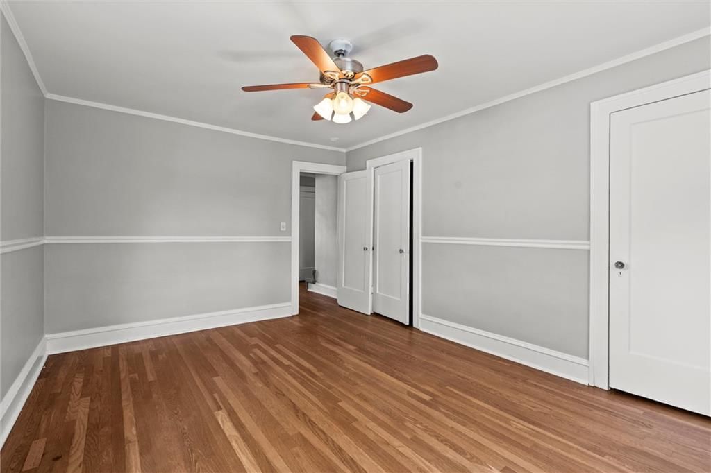 Photo 21 of 37 - 1535 W 75th Street