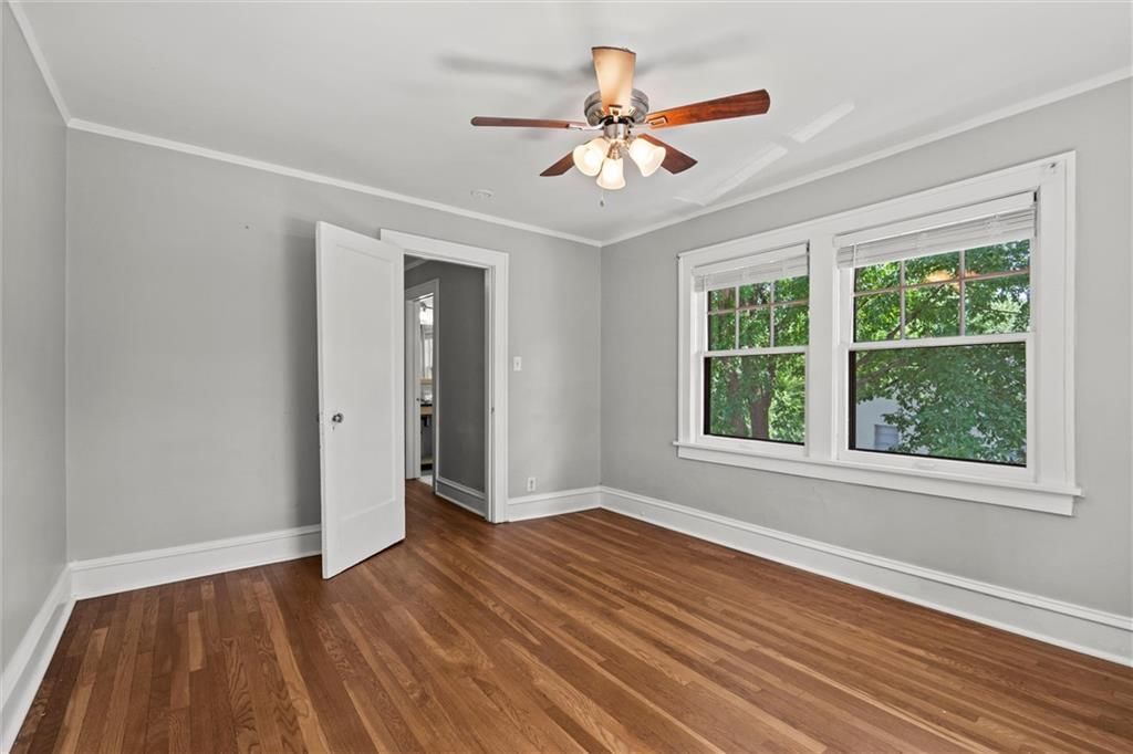 Photo 26 of 37 - 1535 W 75th Street