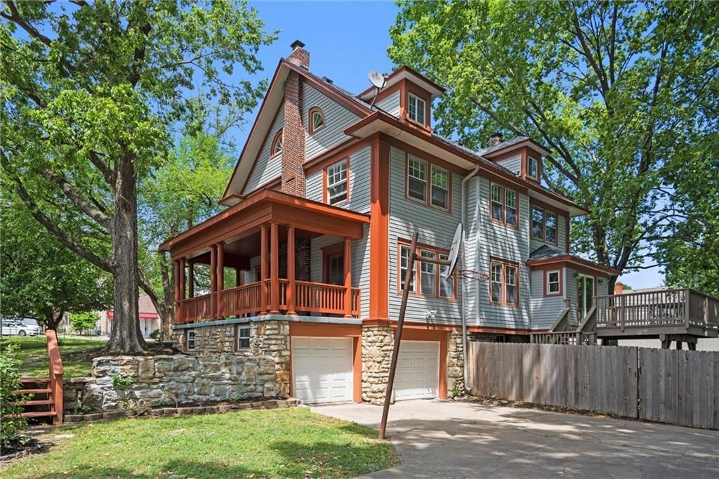 Photo 37 of 37 - 1535 W 75th Street