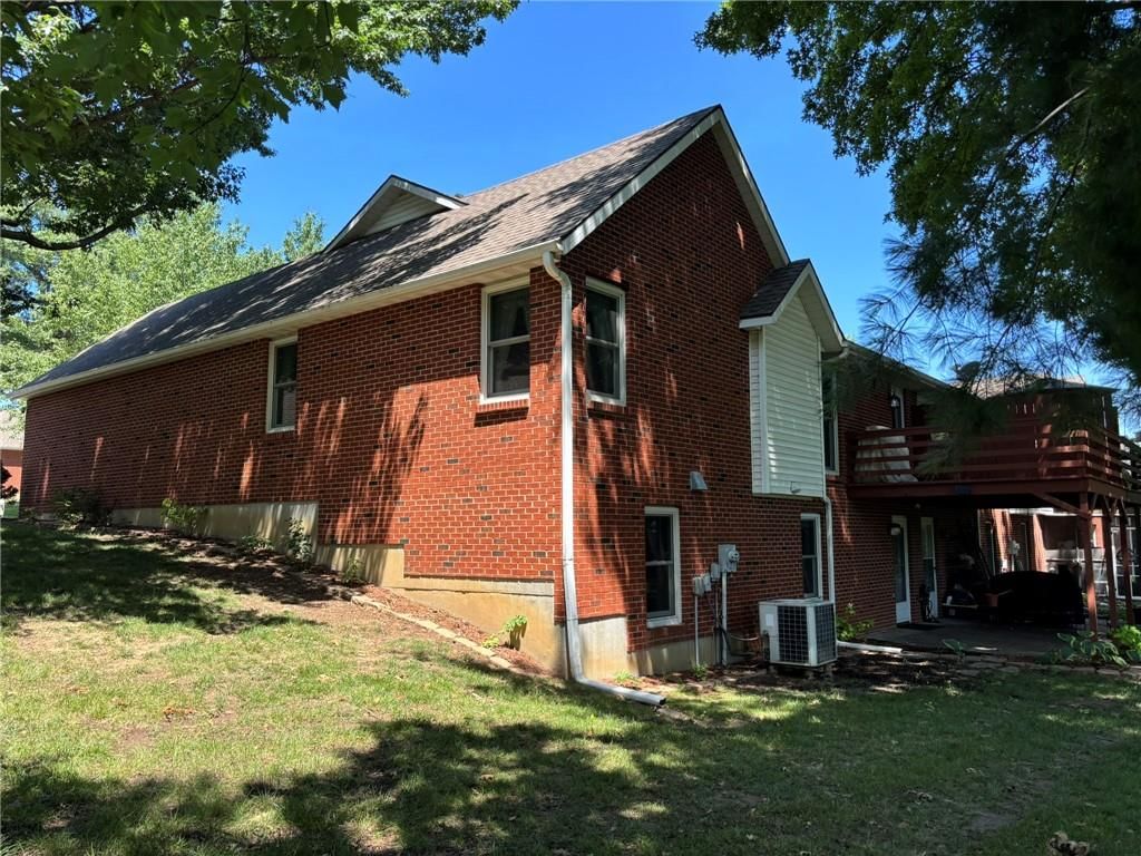 Photo 43 of 47 - 2109 Berkshire Drive