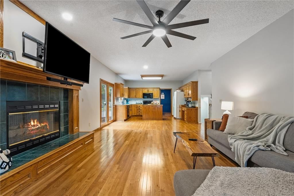 1408 Telford Drive — photo 12