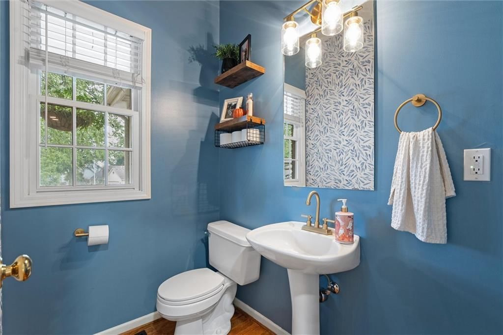 1408 Telford Drive — photo 23