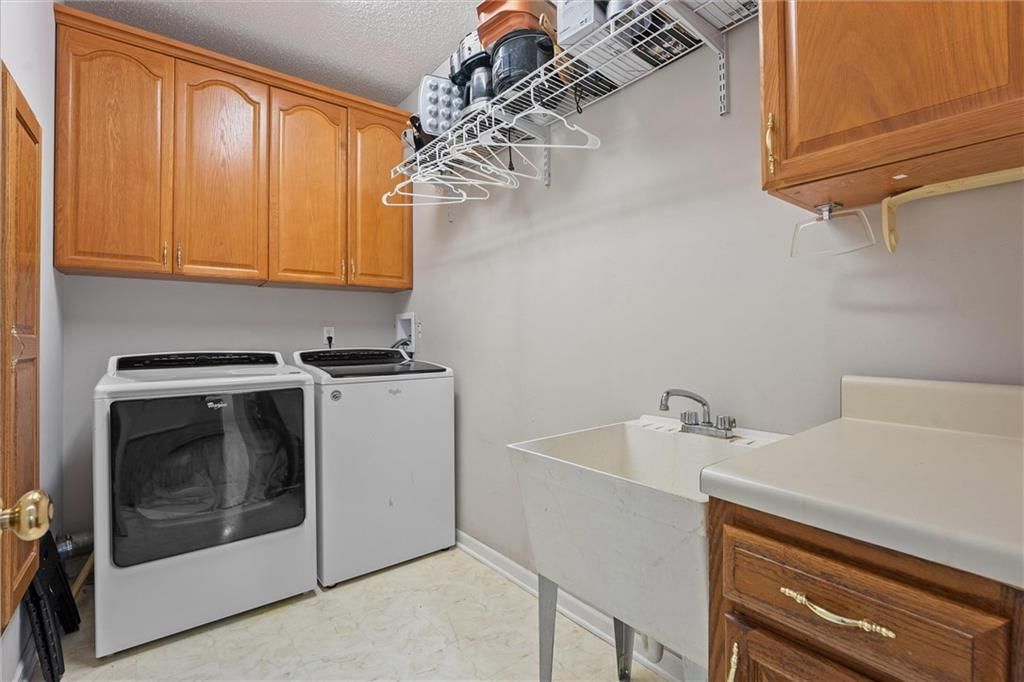 1408 Telford Drive — photo 24