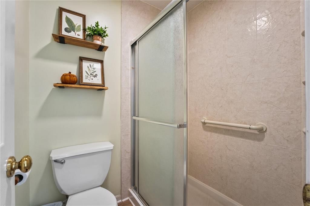 1408 Telford Drive — photo 36