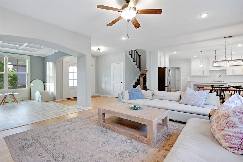 Photo 17 of 52 - 20487 W 108th Street