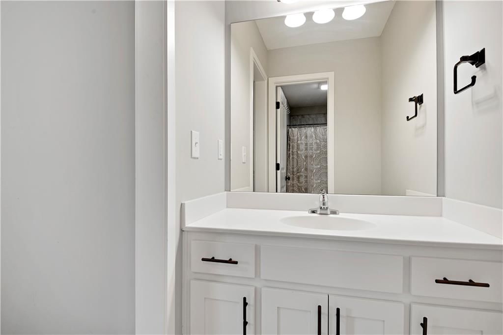 Photo 40 of 52 - 20487 W 108th Street