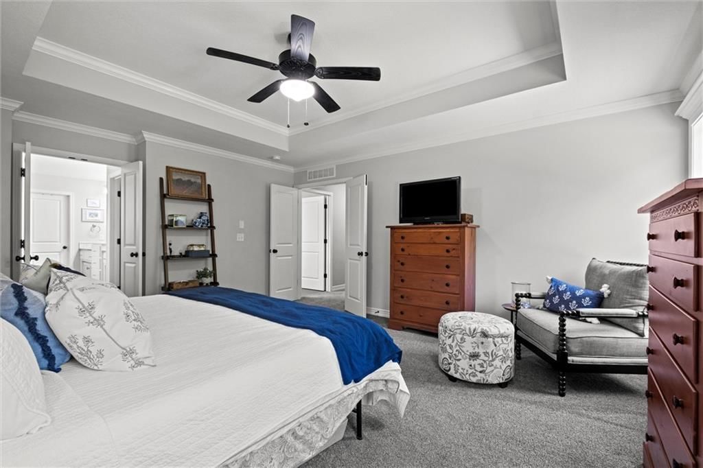 Photo 22 of 44 - 316 SE Hackamore Drive