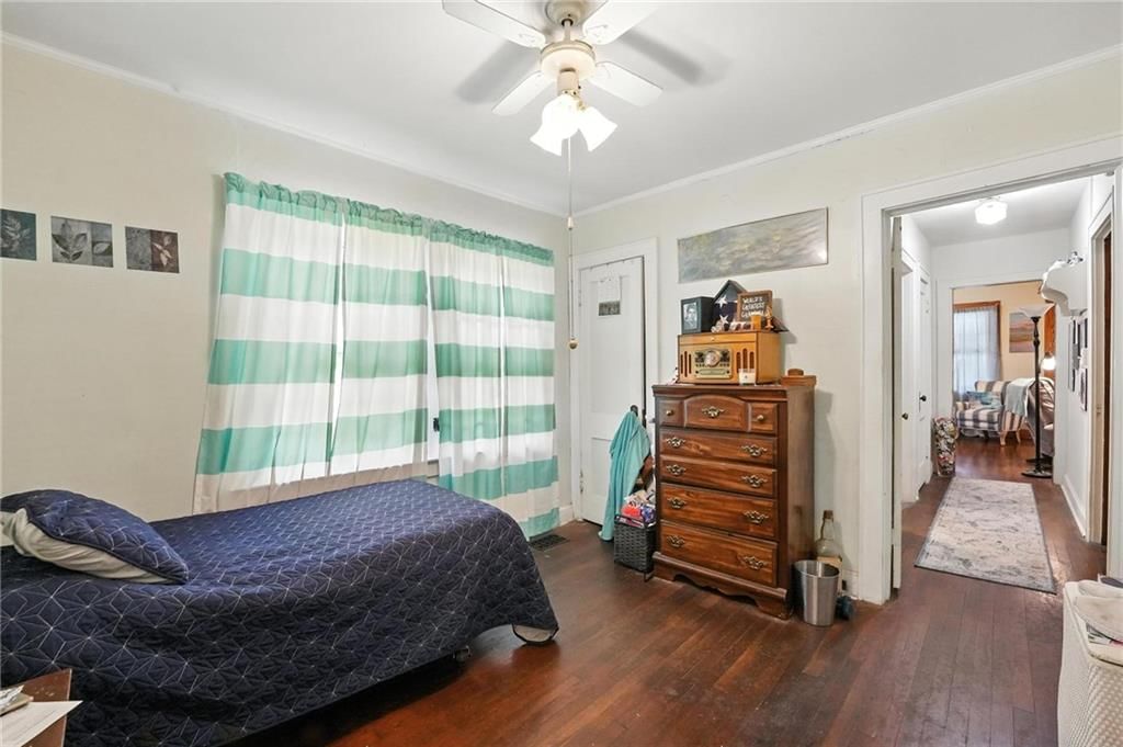 5310 Blue Parkway — photo 20