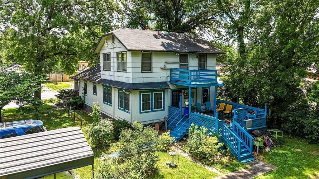 5310 Blue Parkway — photo 30