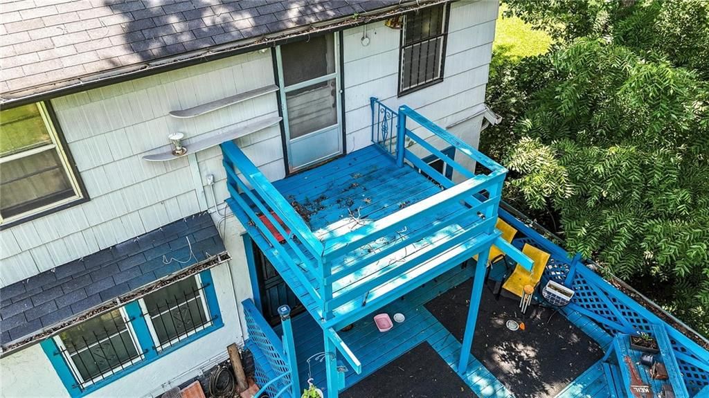 5310 Blue Parkway — photo 36