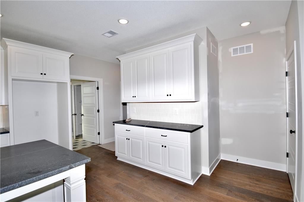 8325 NE 76th Terrace — photo 7