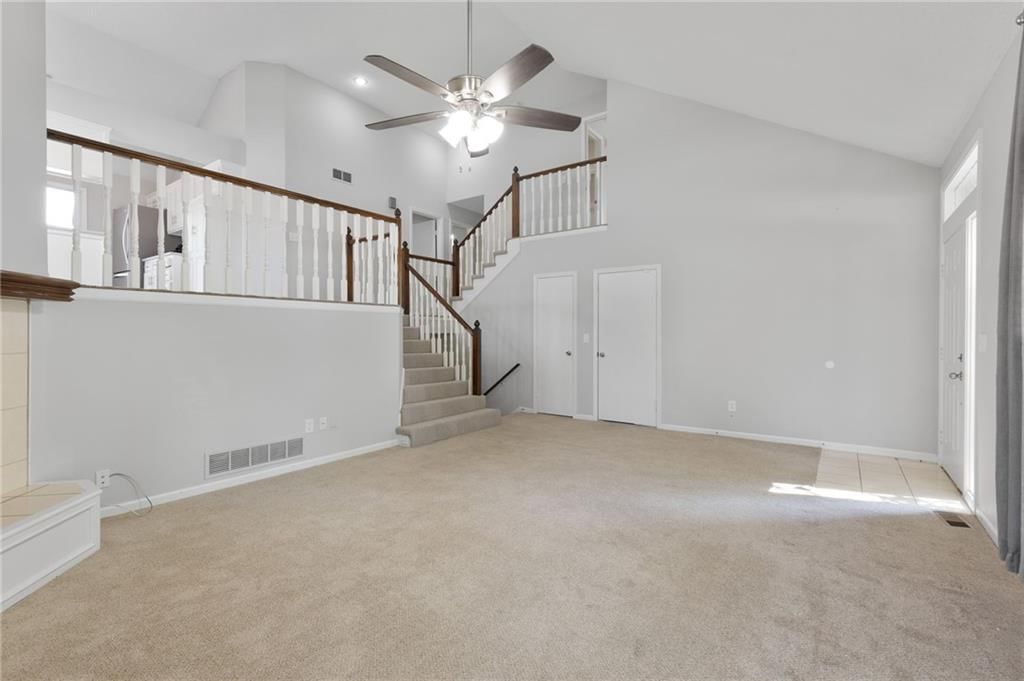 Photo 6 of 36 - 15111 W 147TH Street