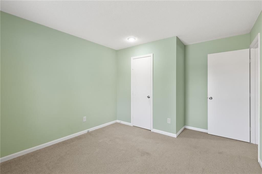 Photo 17 of 36 - 15111 W 147TH Street