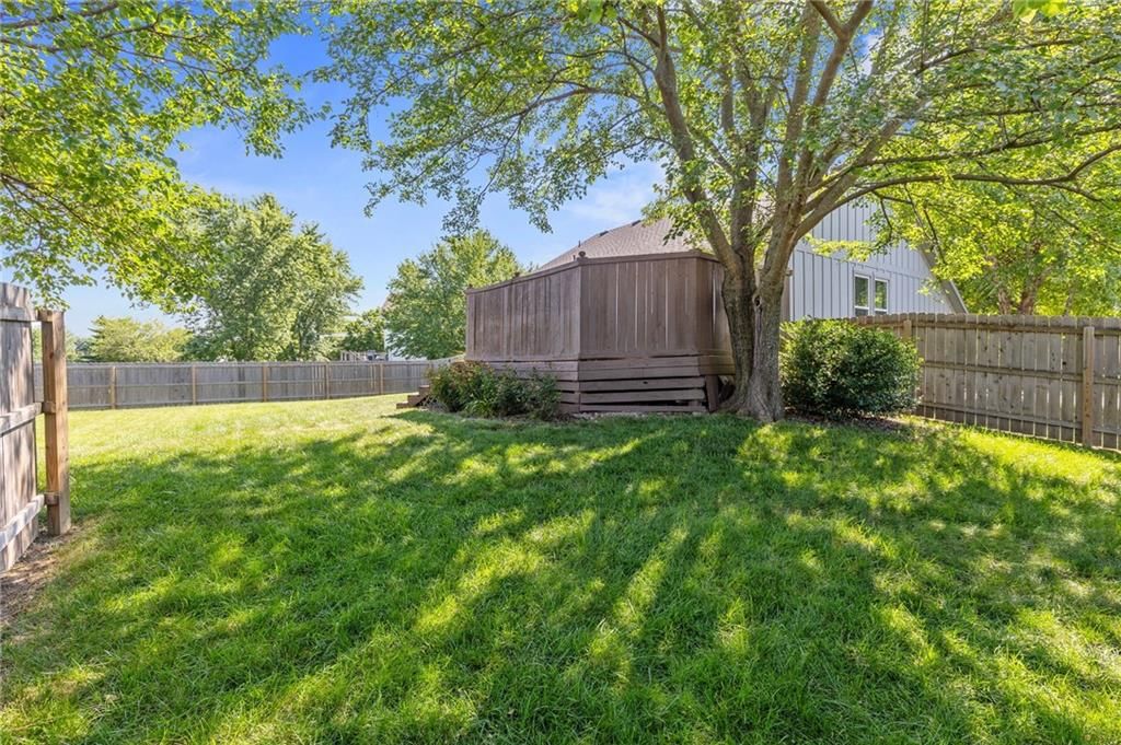 Photo 30 of 36 - 15111 W 147TH Street