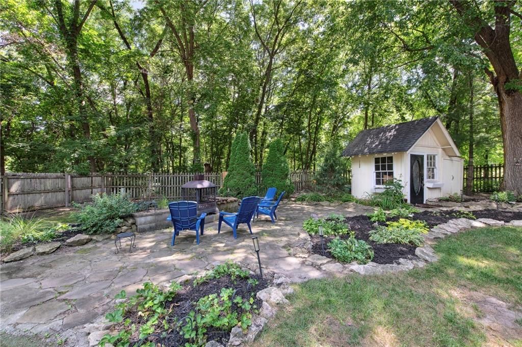 1311 SE Eastridge Circle — photo 21