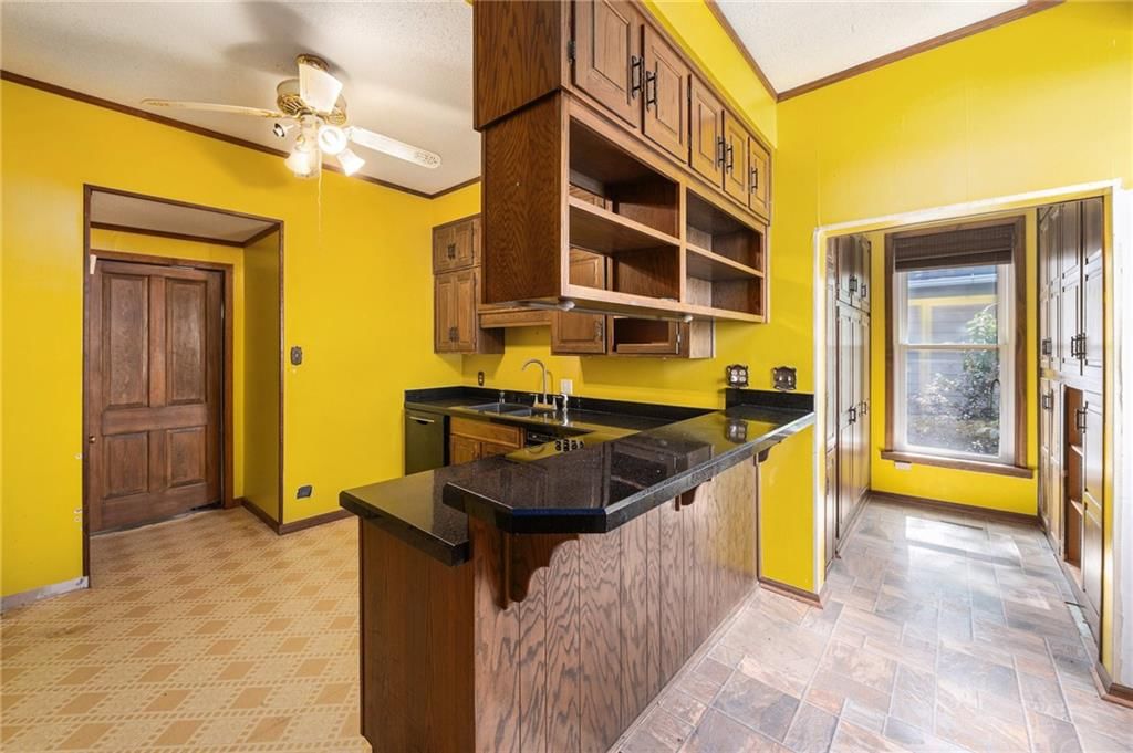 118 Spruce Street — photo 11