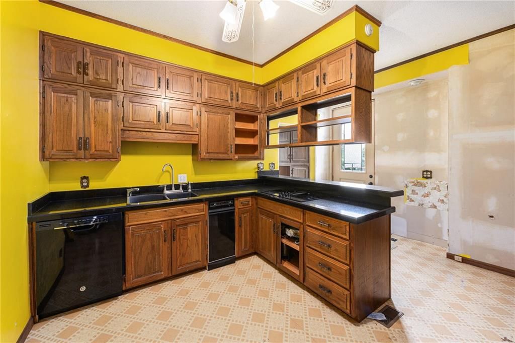 118 Spruce Street — photo 12