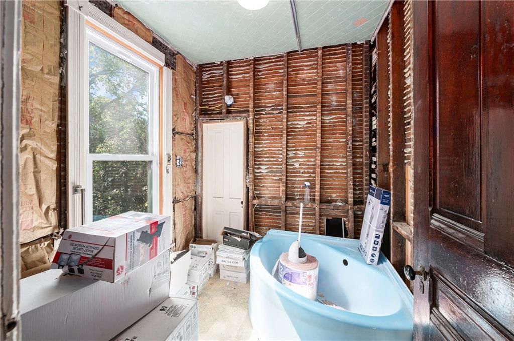 118 Spruce Street — photo 13