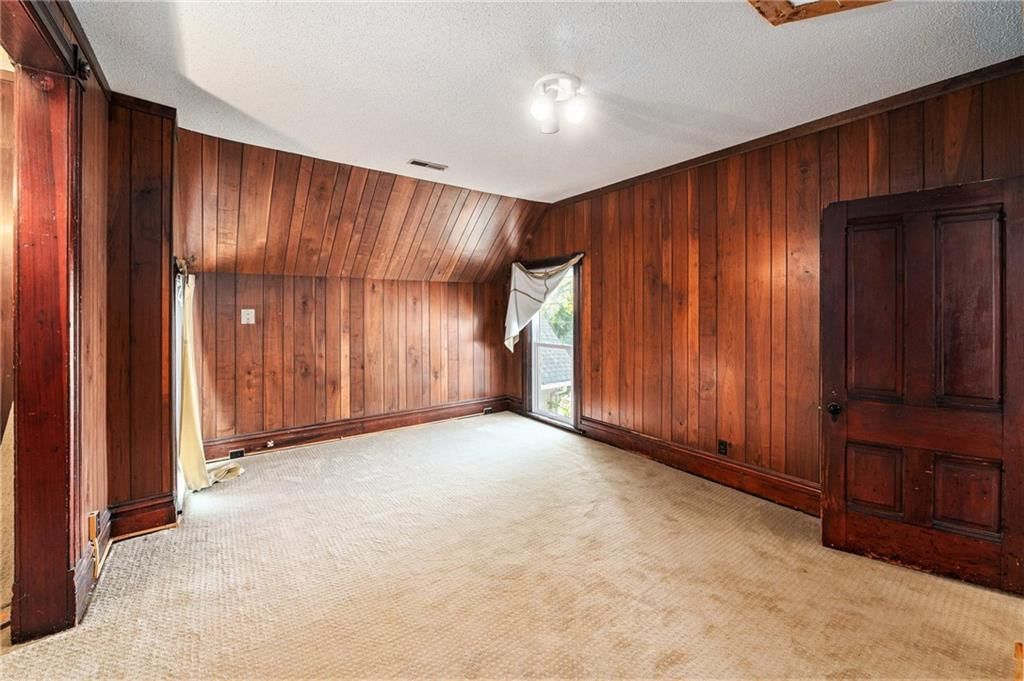 118 Spruce Street — photo 16