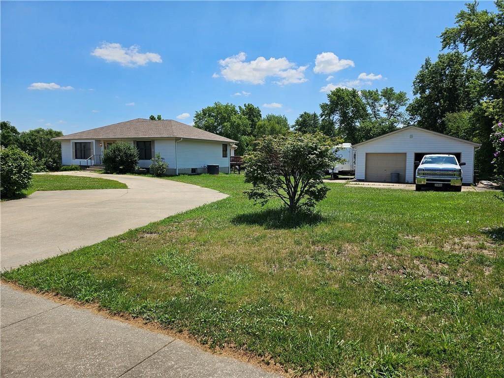 19910 Lamar Avenue — photo 4