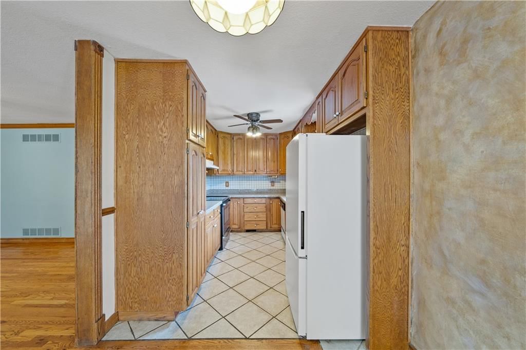 19910 Lamar Avenue — photo 27