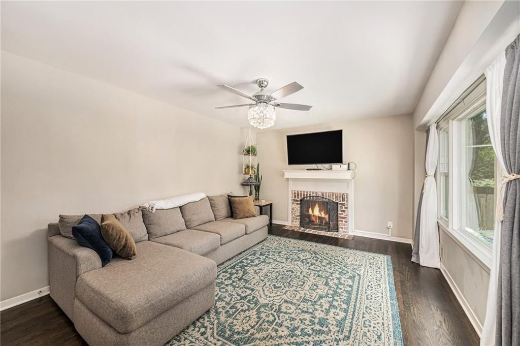 Photo 16 of 42 - 8608 W 90th Terrace
