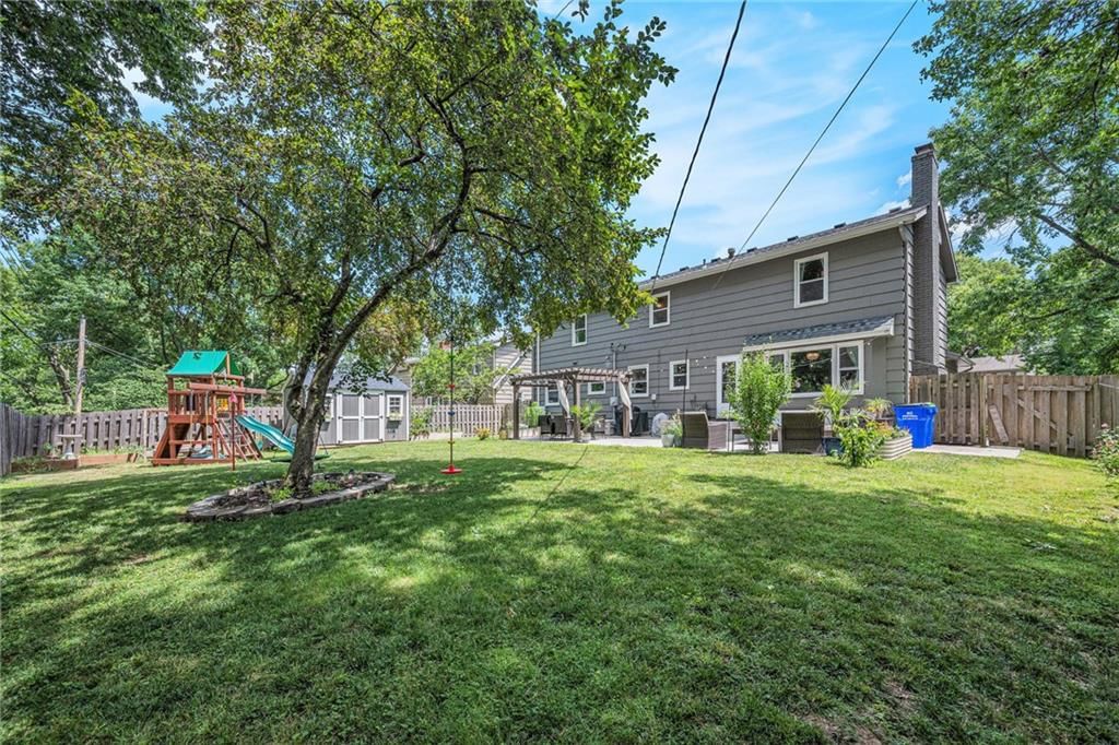 Photo 35 of 42 - 8608 W 90th Terrace