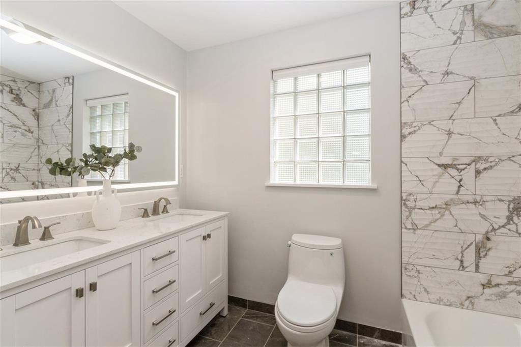 5308 Foster Street — photo 22